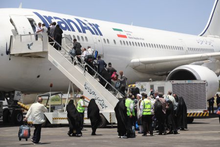 اعزام حجاج از فرودگاه همدان